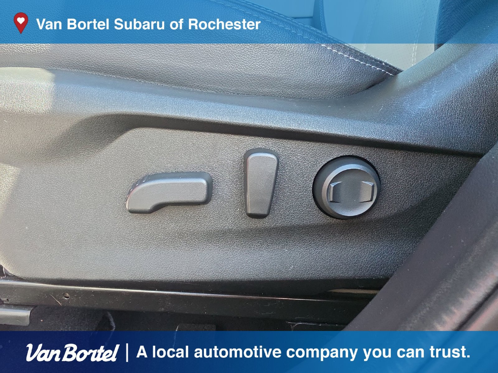 Used 2023 Subaru Forester Limited AWD/4WD image 12