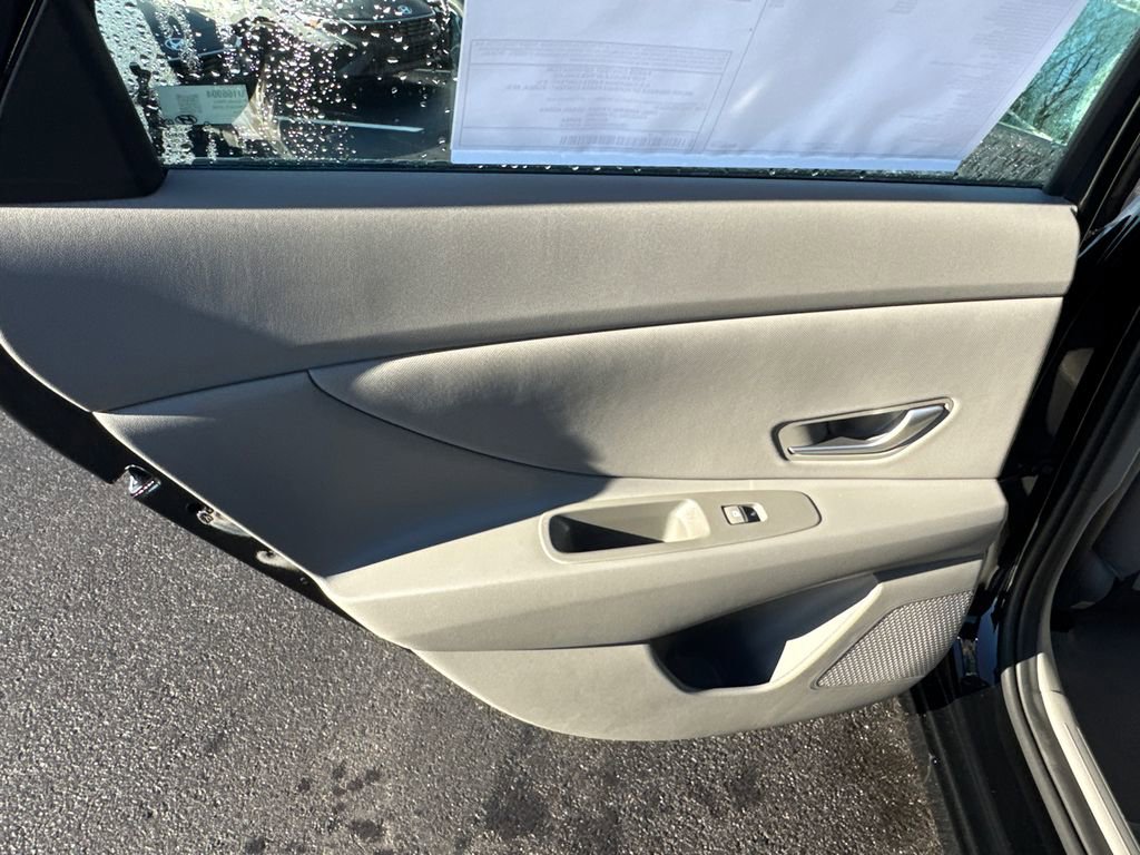 New 2026 Hyundai Elantra Sport image 11