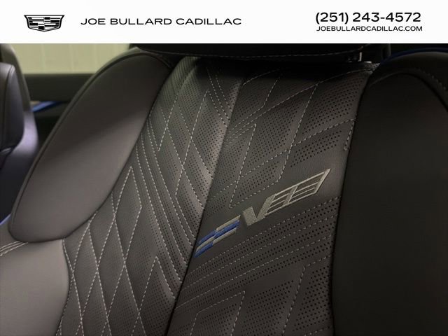 New 2026 Cadillac Optiq V AWD/4WD image 18