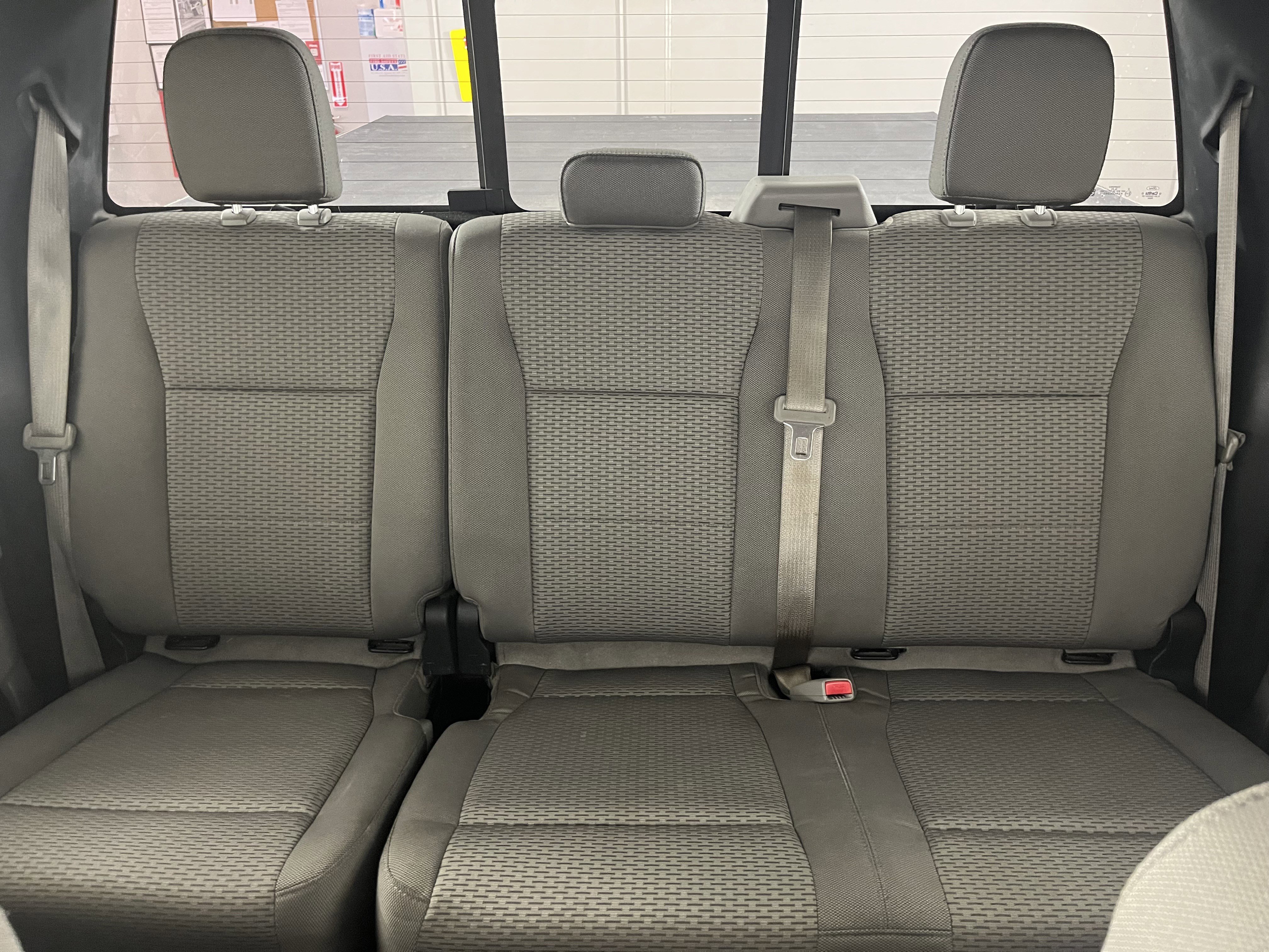 Used 2015 Ford F150 XLT w/ Equipment Group 302A Luxury image 22