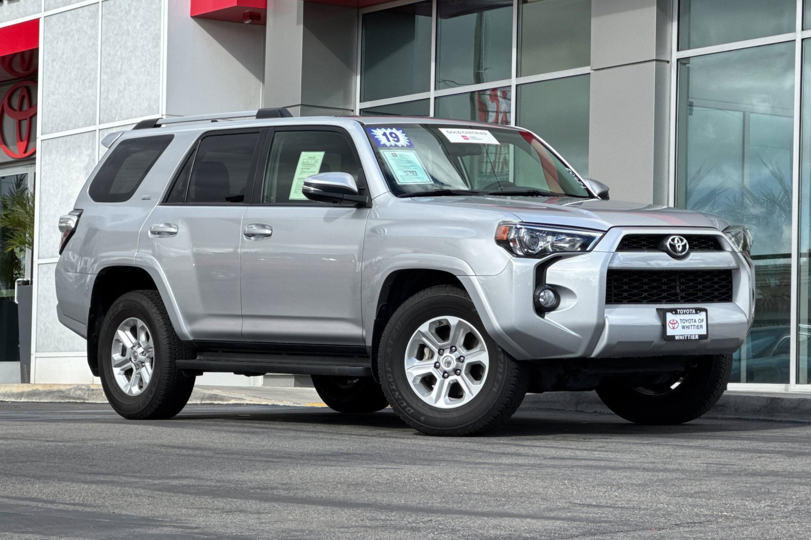 Certified 2019 Toyota 4Runner SR5 Premium image 2