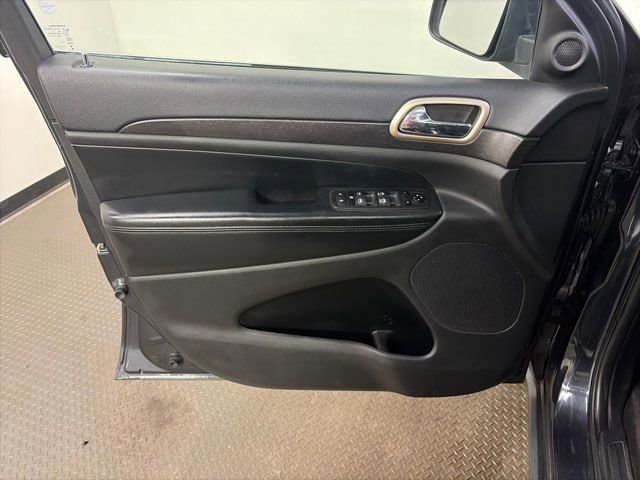 Used 2015 Jeep Grand Cherokee Laredo w/ Quick Order Package 23E image 14