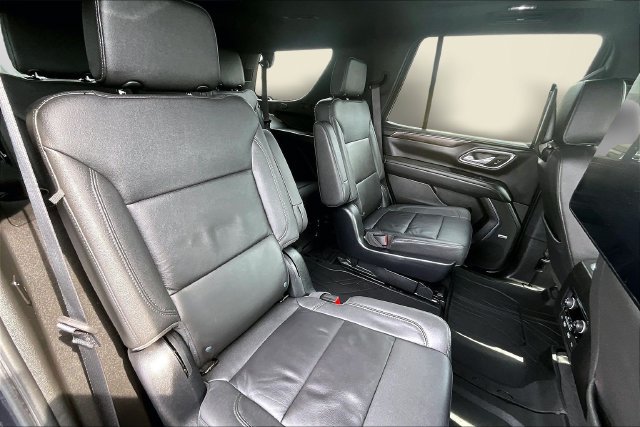 Used 2023 Chevrolet Tahoe Z71 w/ Luxury Package AWD/4WD image 27