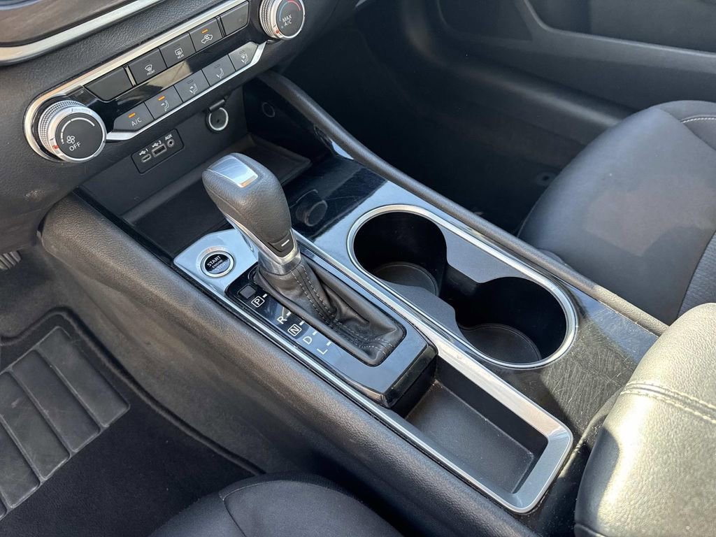 Used 2024 Nissan Altima 2.5 SV image 26