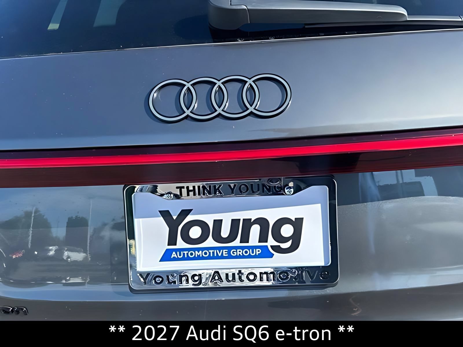 New 2027 Audi SQ6 e-tron Premium Plus AWD/4WD image 14
