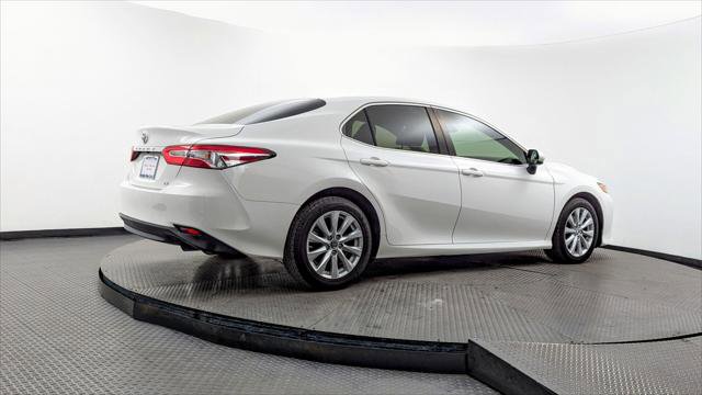 Used 2018 Toyota Camry LE image 8
