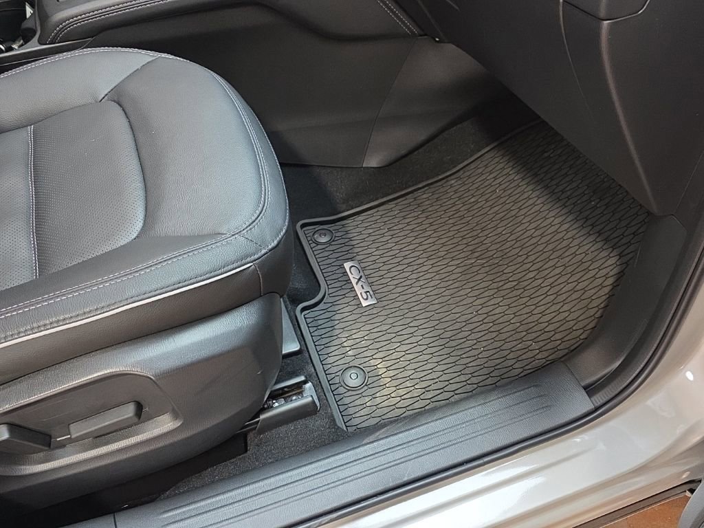 Used 2025 MAZDA CX-5 AWD 2.5 S w/ Premium Plus Pkg image 10