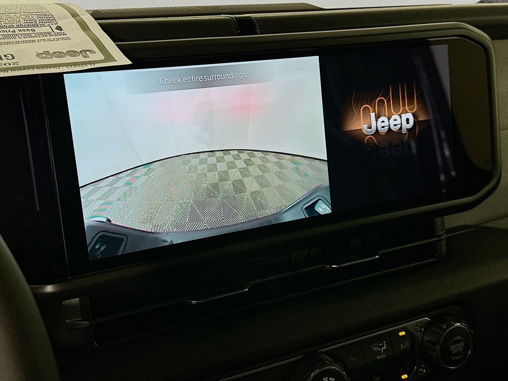 New 2026 Jeep Gladiator Sport AWD/4WD image 18