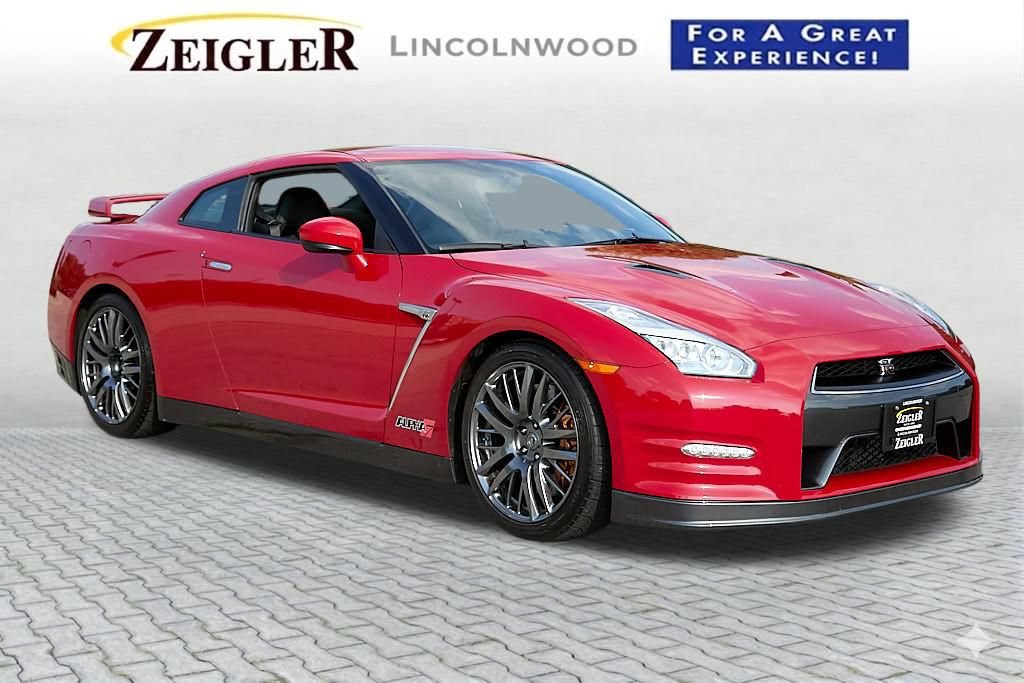 Used 2016 Nissan GT-R Premium AWD/4WD image 7