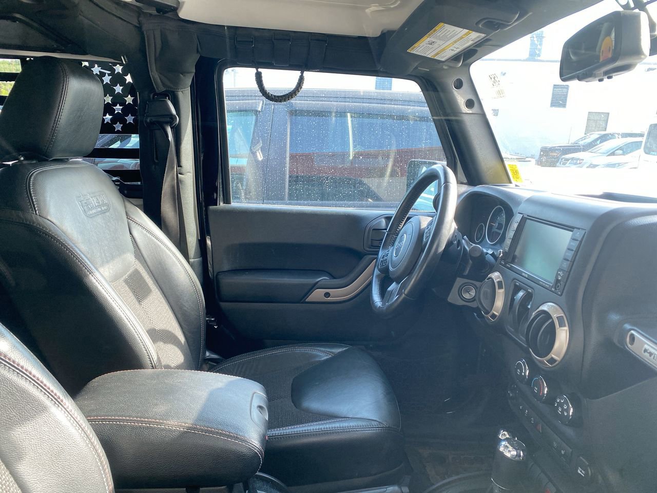 Used 2016 Jeep Wrangler Sahara AWD/4WD image 12