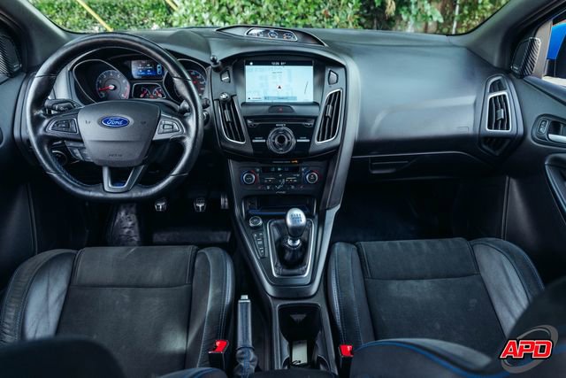 Used 2016 Ford Focus RS AWD/4WD image 7