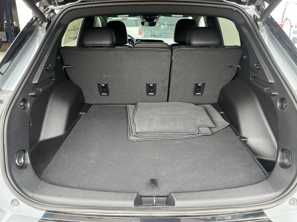New 2025 Chevrolet Equinox EV LT w/ Convenience Package II AWD/4WD image 22