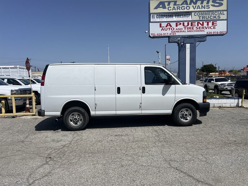 Used 2023 GMC Savana 2500 w/ Driver Convenience Package RWD image 2