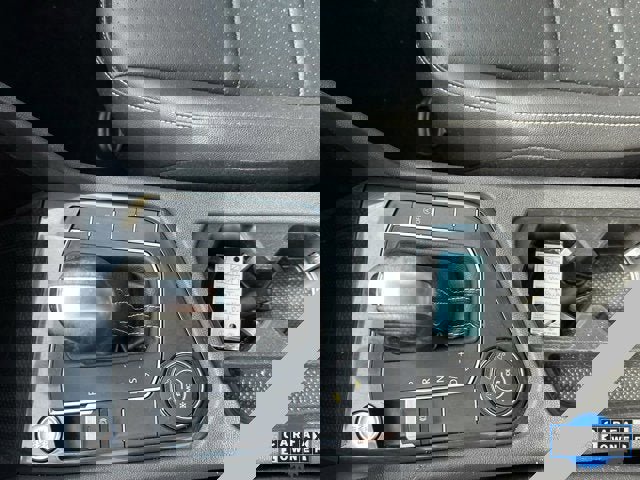 Used 2021 Volkswagen Tiguan SE w/ Panoramic Sunroof Package image 22