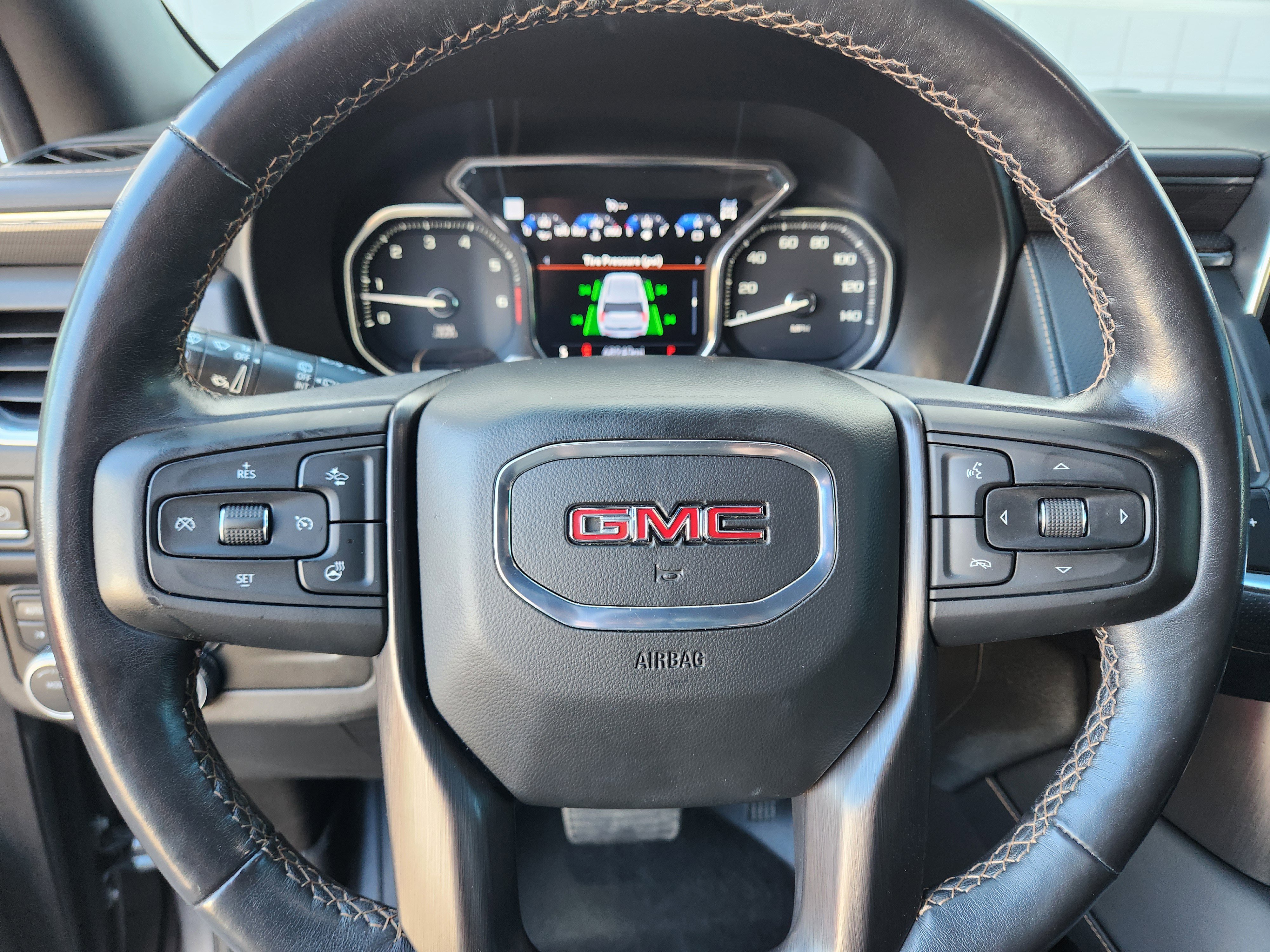 Used 2021 GMC Yukon AT4 w/ Rear Media and Nav Package image 10