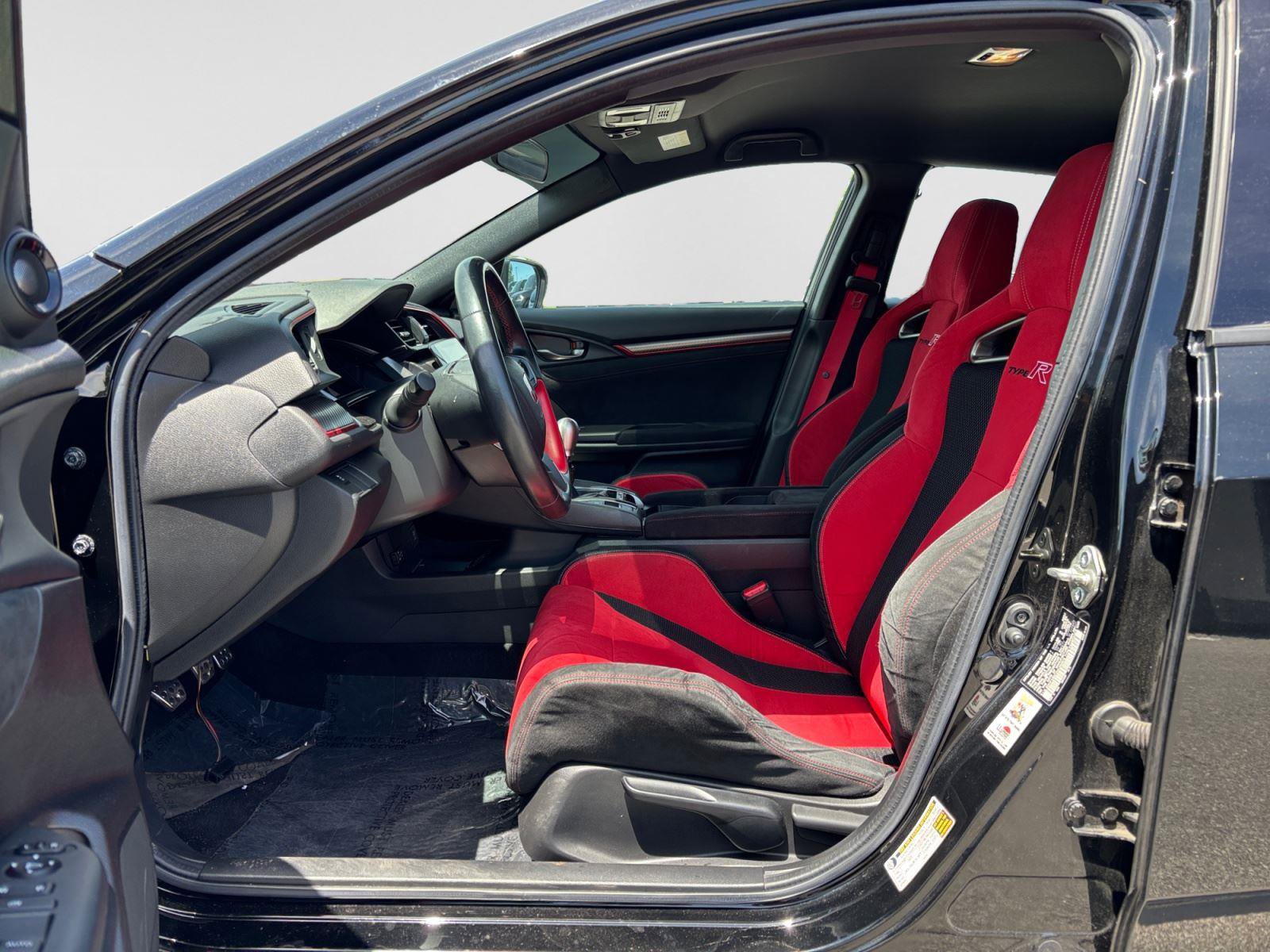 Used 2017 Honda Civic Type R image 10