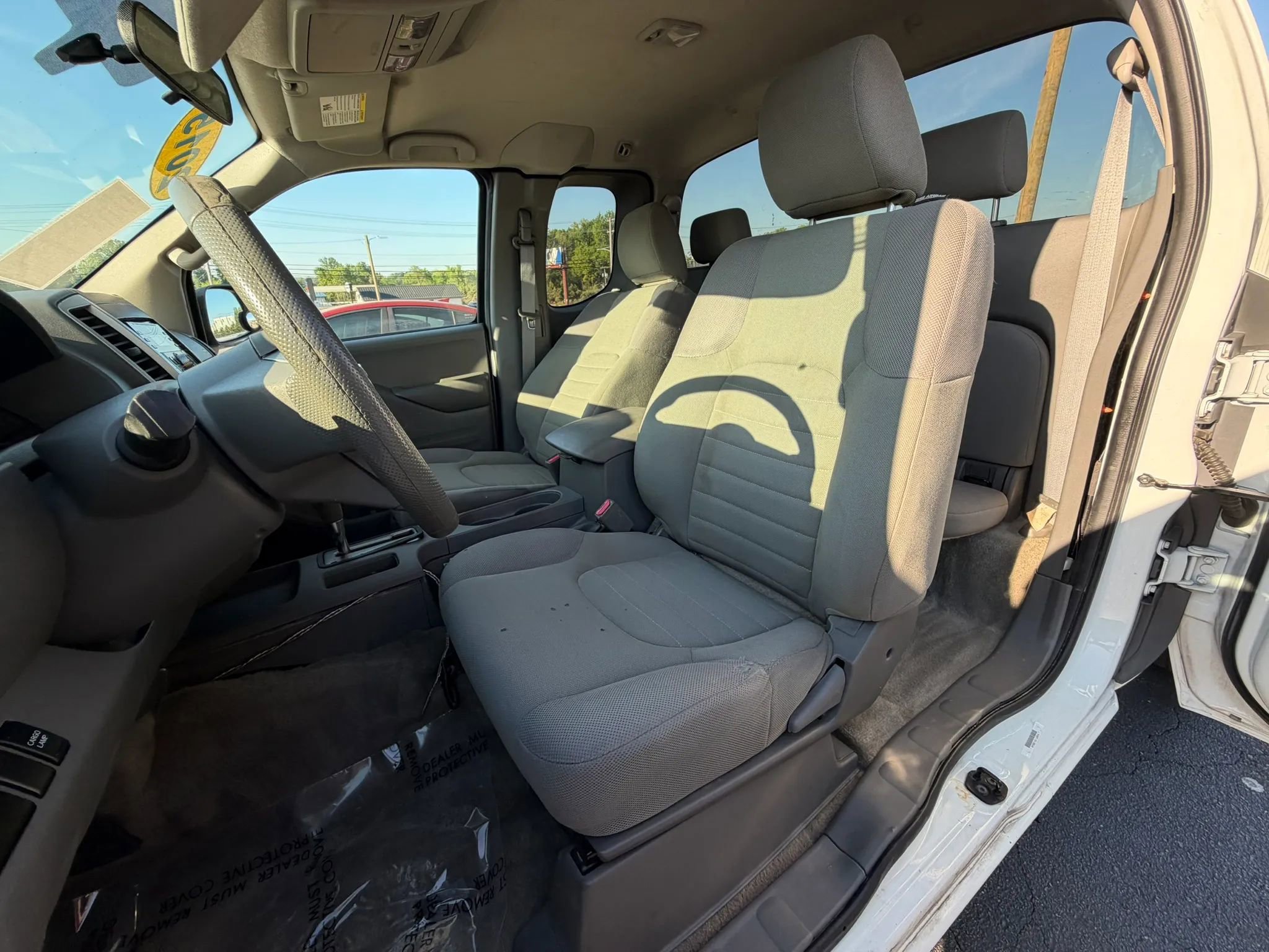 Used 2015 Nissan Frontier S RWD image 12