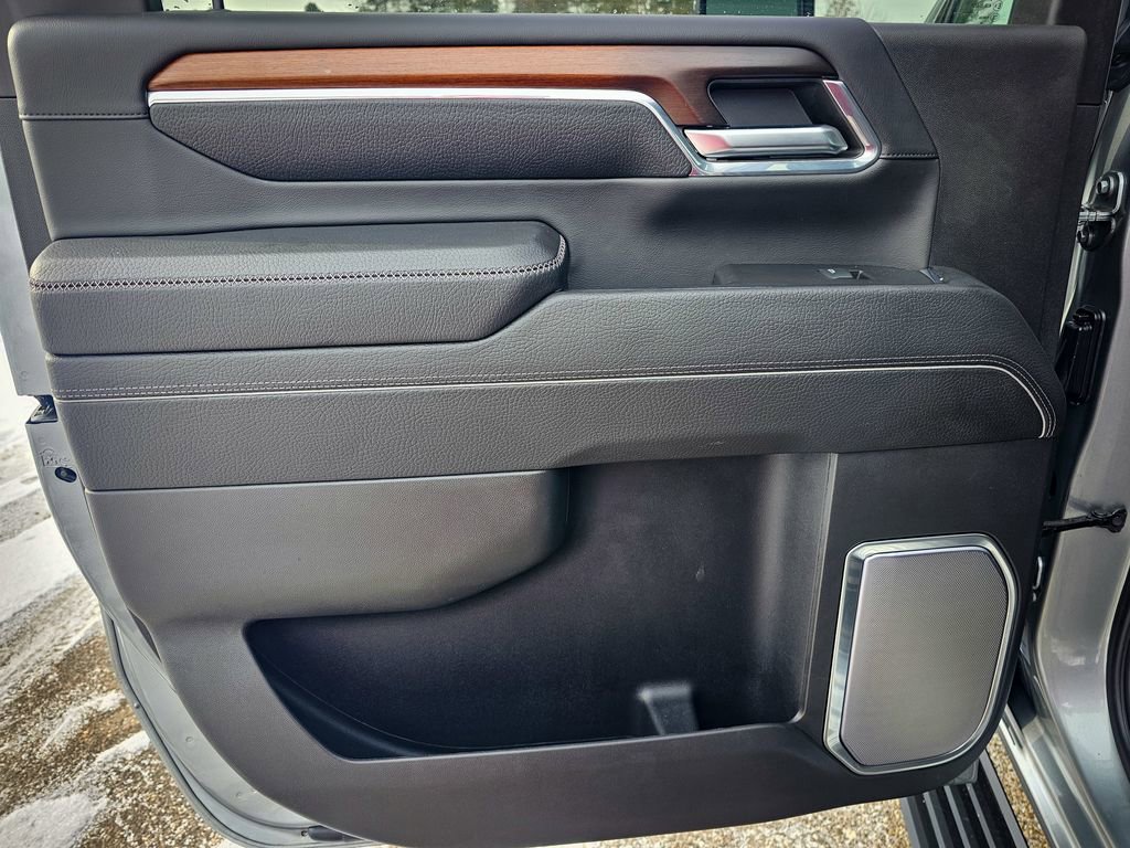 Certified 2024 GMC Sierra 2500 Denali w/ Denali Reserve Package image 36