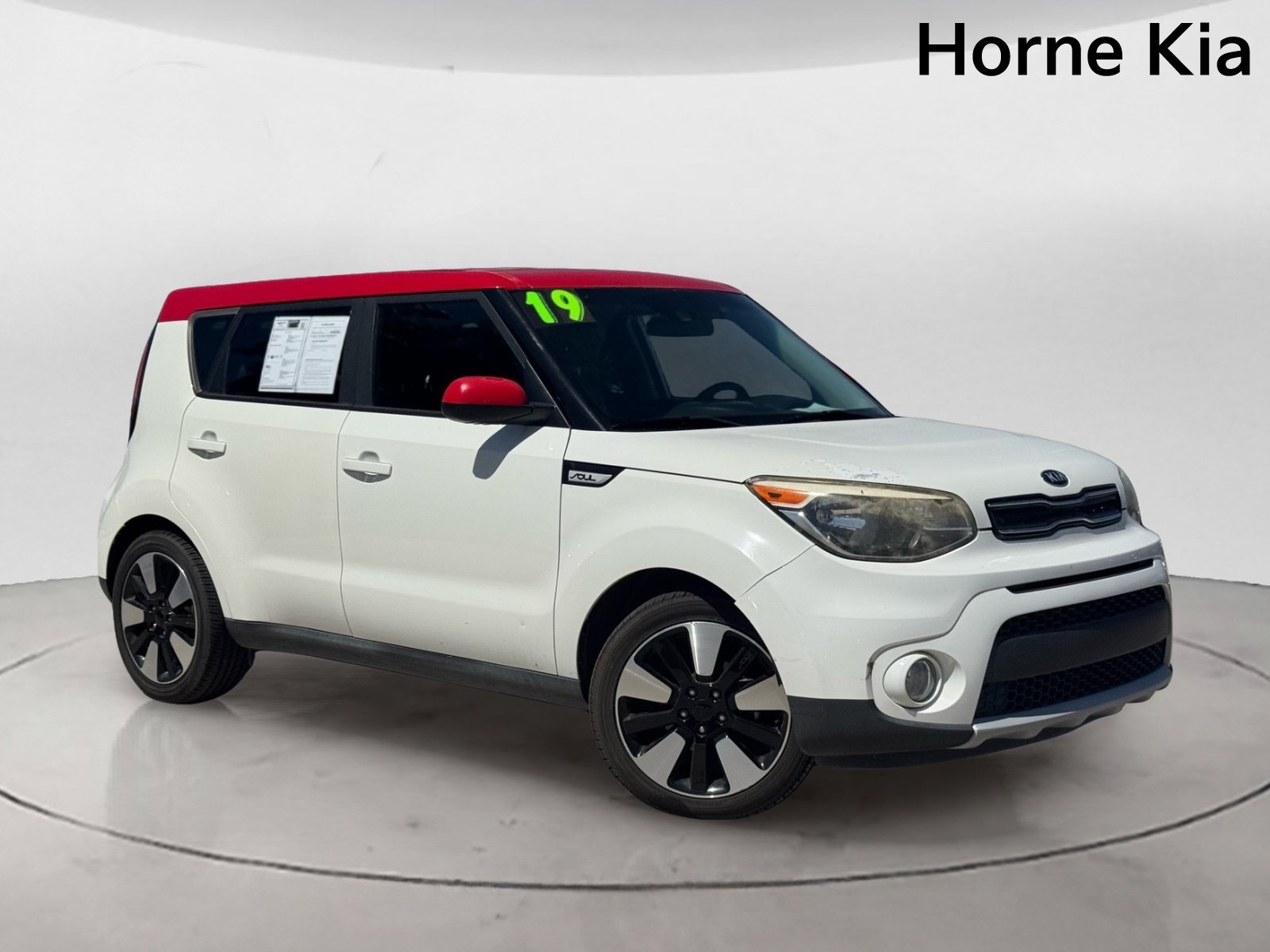 Used 2019 Kia Soul + FWD image 2