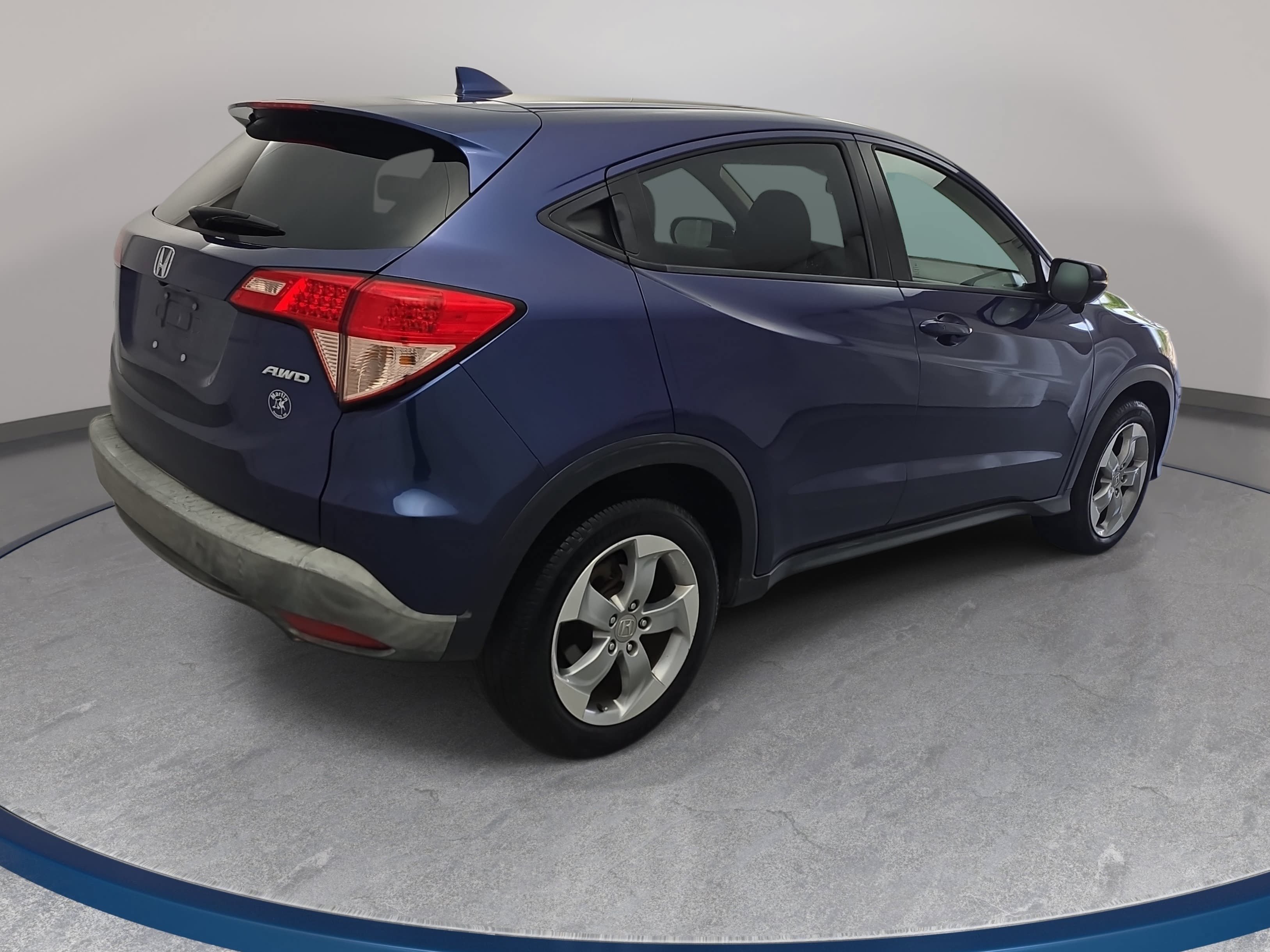 Used 2016 Honda HR-V EX image 5