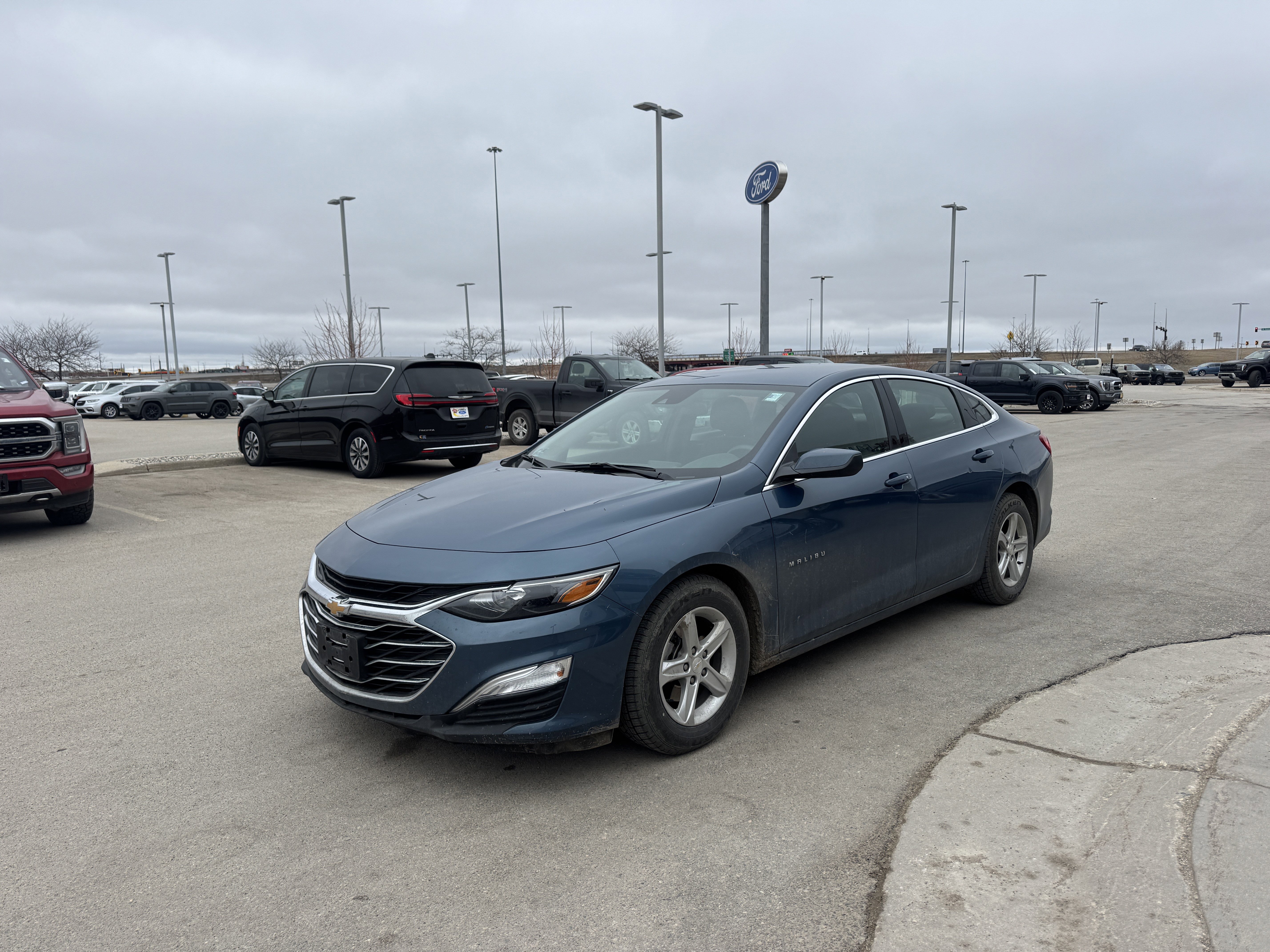 Used 2025 Chevrolet Malibu LS video 2