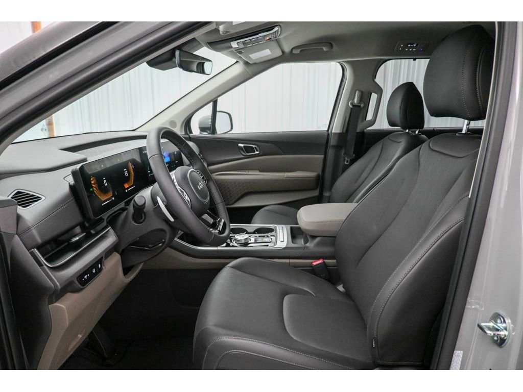 New 2026 Kia Carnival EX image 19