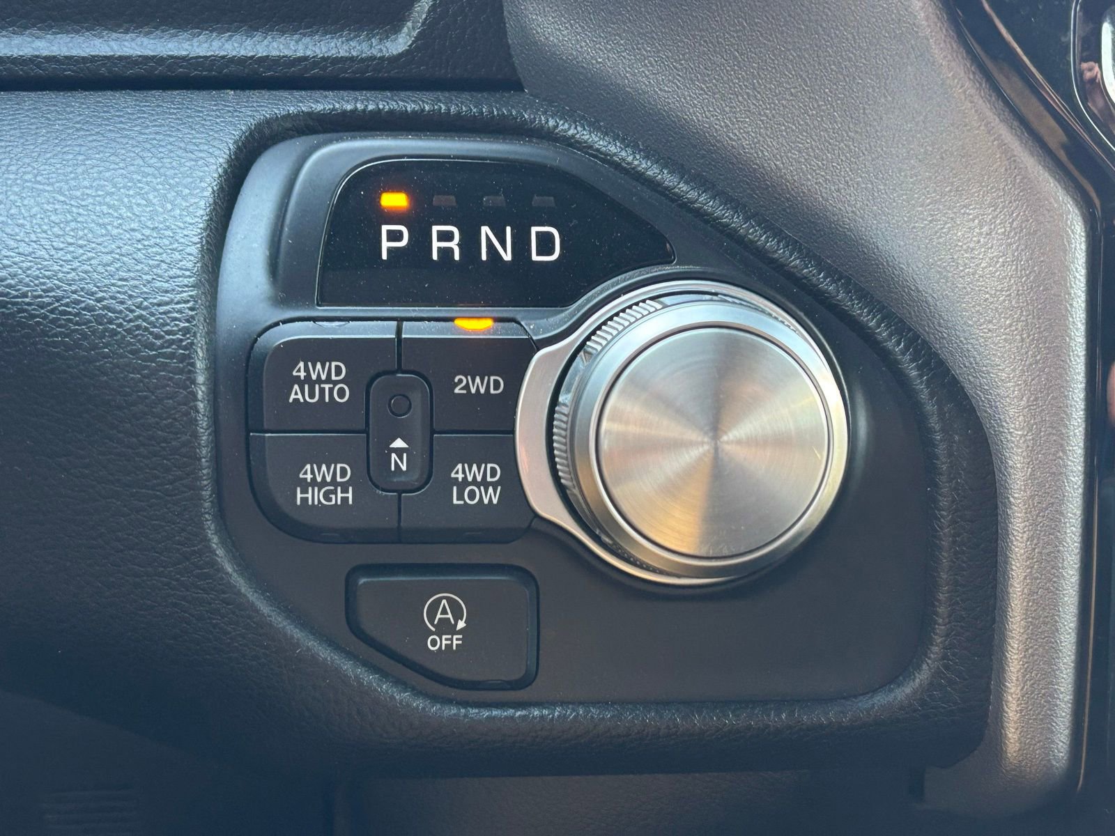 Used 2025 RAM 1500 Laramie image 4