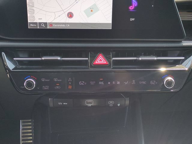 Certified 2024 Kia Niro Wave FWD image 26