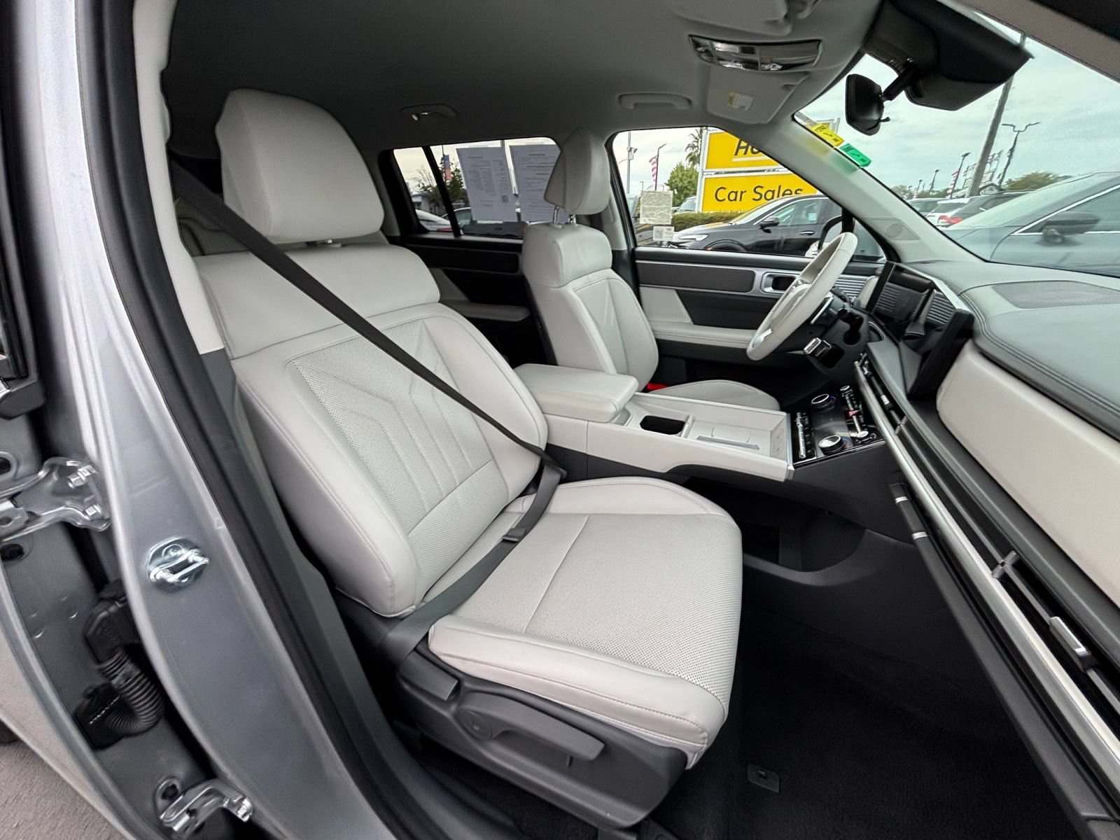 Used 2026 Hyundai Santa Fe SEL FWD image 39