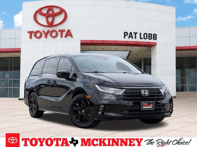 Used 2023 Honda Odyssey Sport image 1