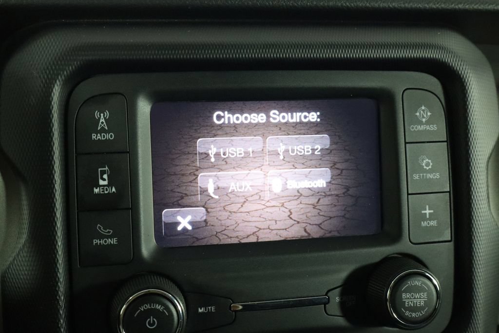 Used 2021 Jeep Wrangler Sport AWD/4WD image 32
