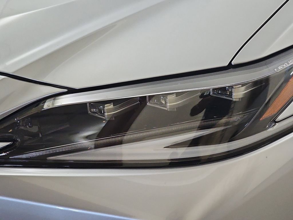 Certified 2023 Lexus ES 350 F Sport w/ Accessory Package (Z2) FWD image 34