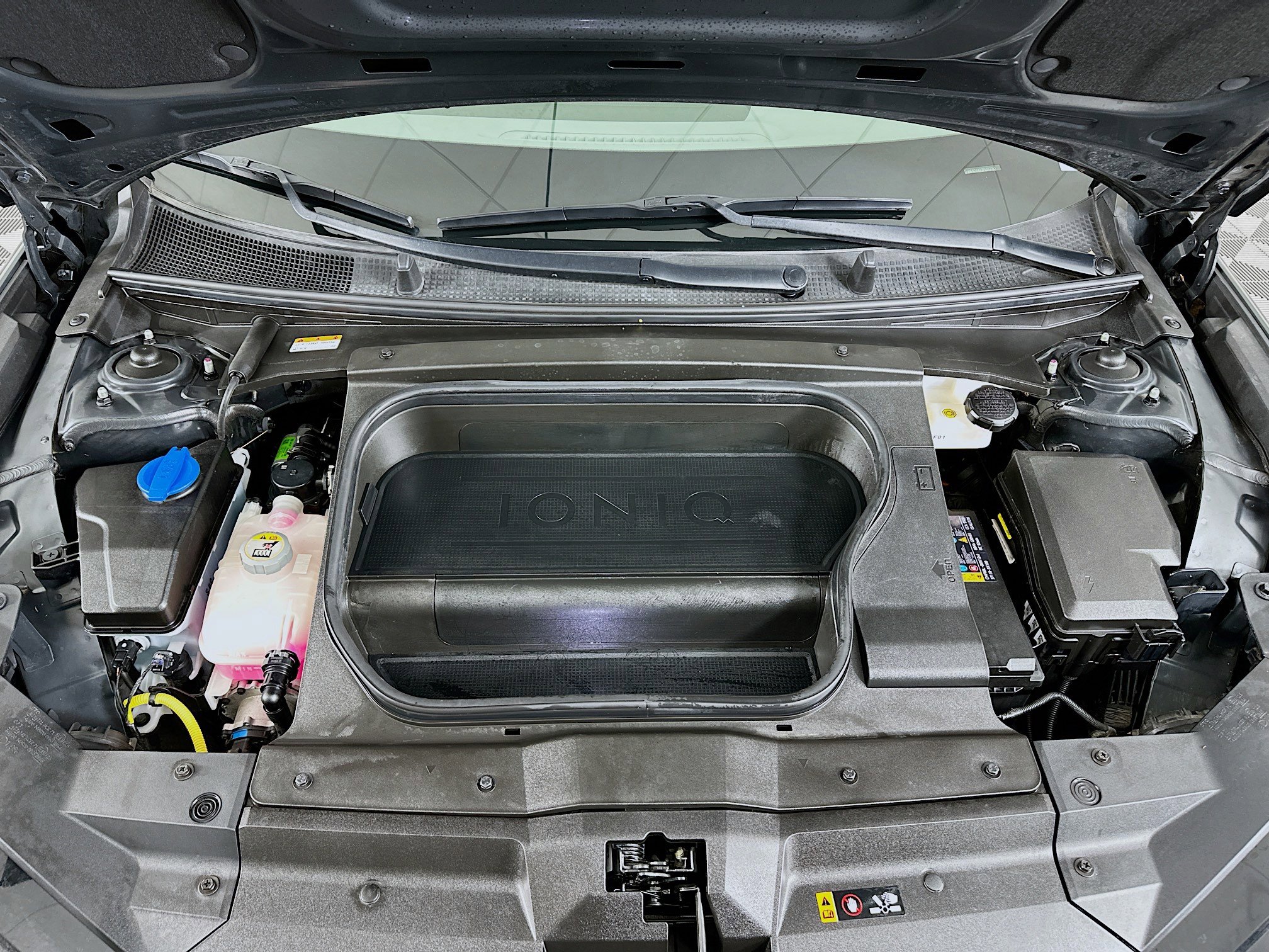 Used 2023 Hyundai Ioniq 6 SEL image 34