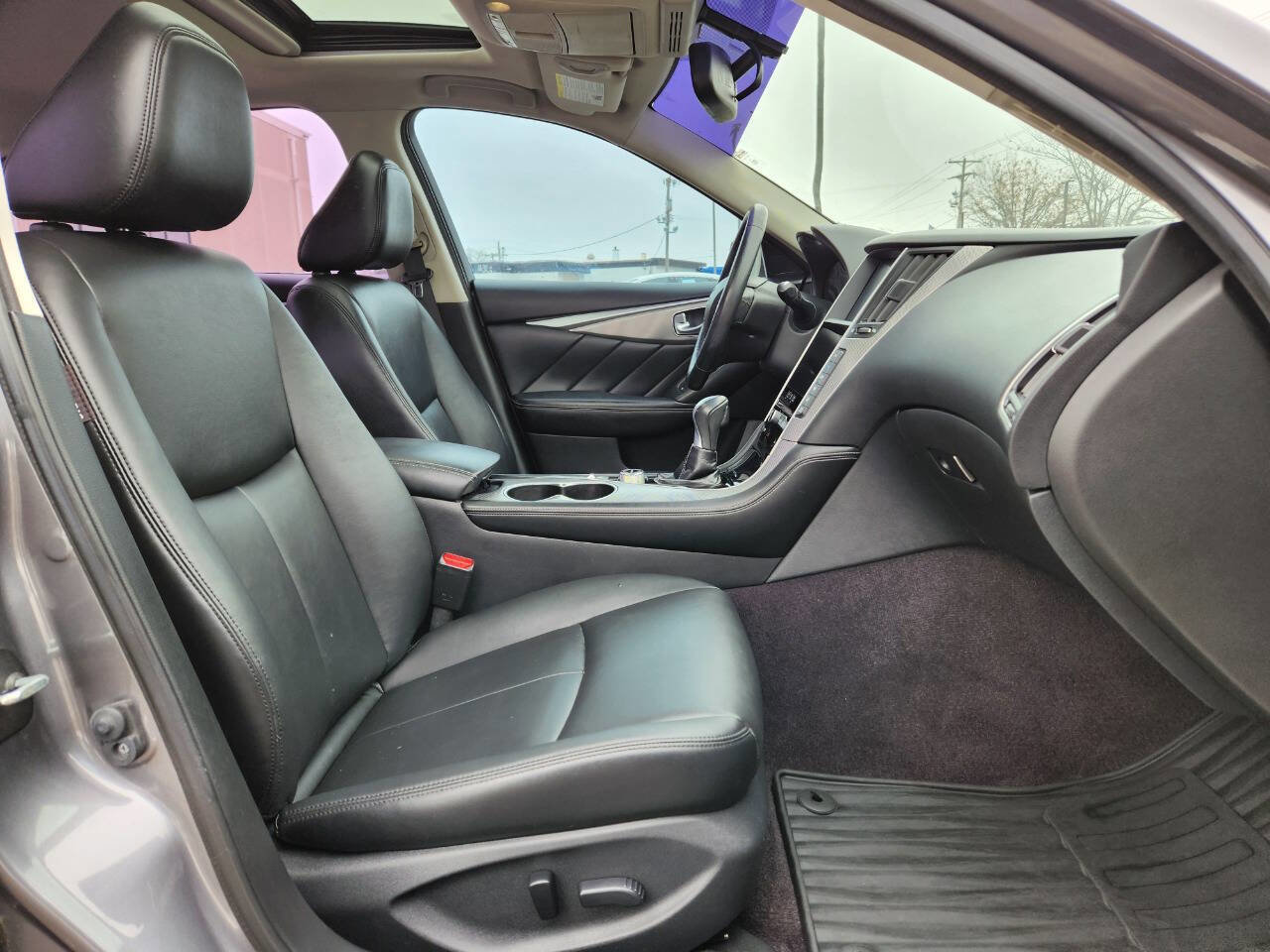 Used 2015 INFINITI Q50 Premium image 15