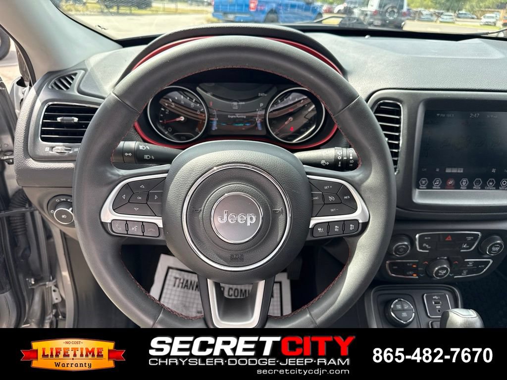 Used 2021 Jeep Compass Trailhawk AWD/4WD image 32