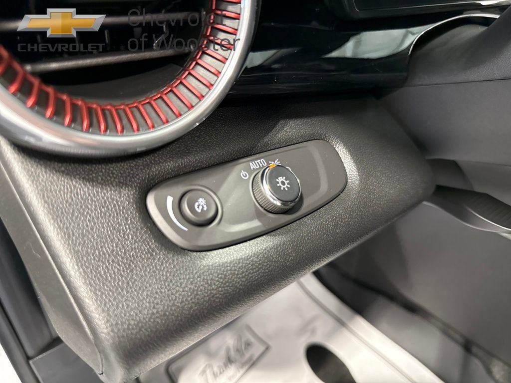 New 2026 Chevrolet Trax RS image 13