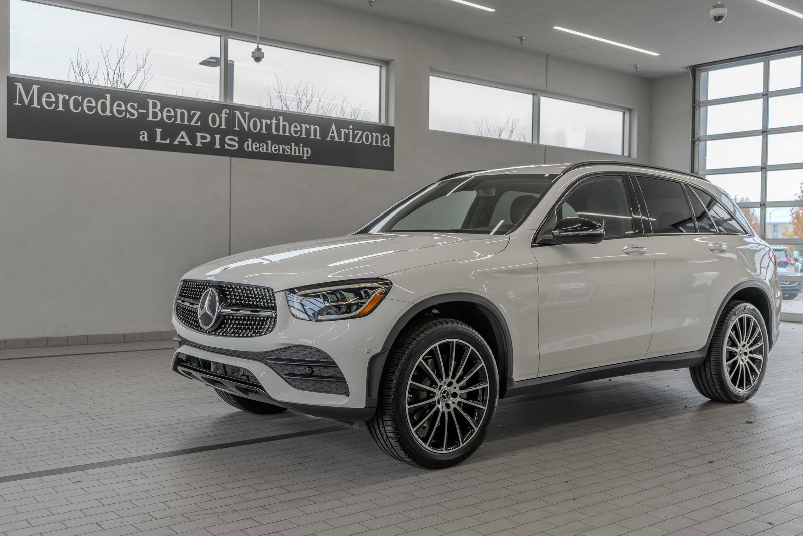 Used 2021 Mercedes-Benz GLC 300 GLC 300 image 3