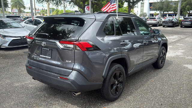 Used 2024 Toyota RAV4 XLE FWD image 10