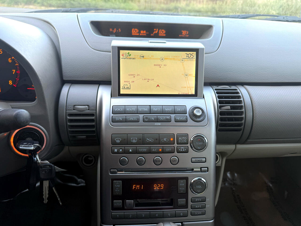 Used 2004 INFINITI G35 2dr Cpe Auto w/ Premium Pkg image 19