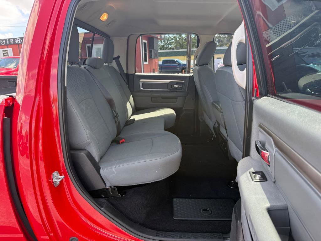 Used 2017 RAM 1500 Classic SLT image 19