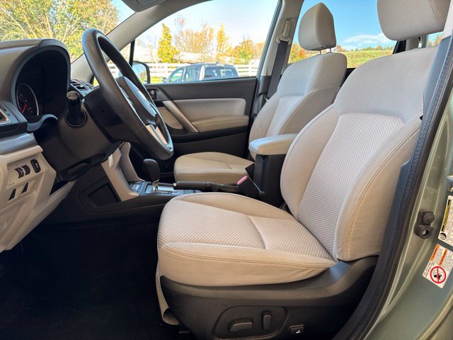 Used 2018 Subaru Forester 2.5i Premium w/ All-Weather Package AWD/4WD image 13