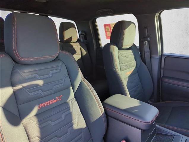 Used 2026 Nissan Frontier Pro-X w/ Pro-X Convenience Package image 26