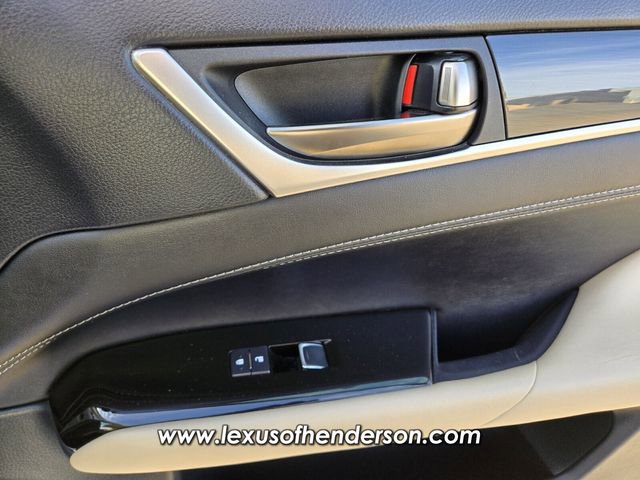 Used 2016 Lexus GS 200t w/ Premium Package RWD image 19