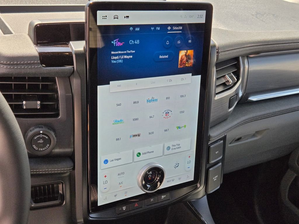 New 2025 Ford F150 Lightning Flash AWD/4WD image 17