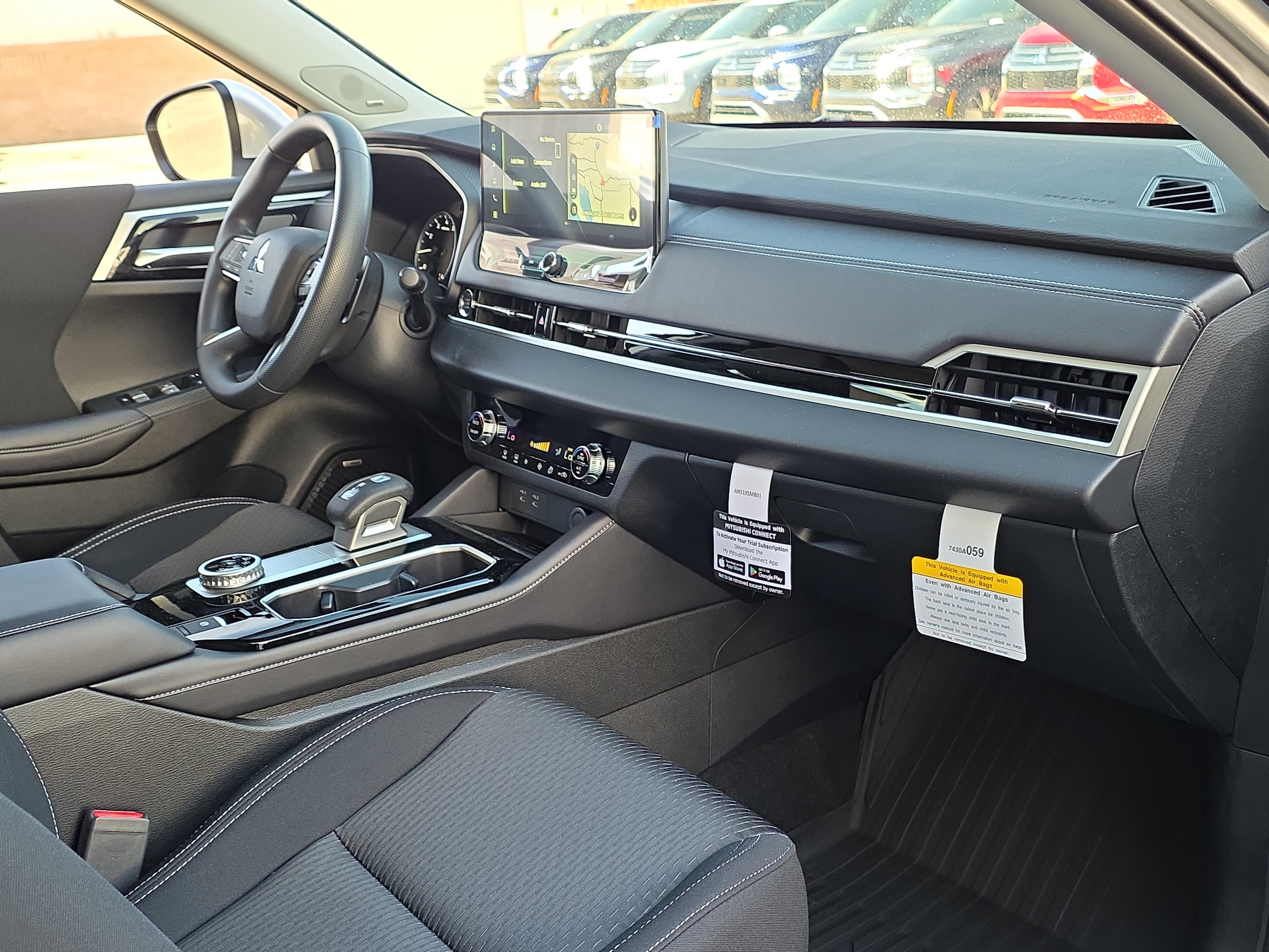 New 2026 Mitsubishi Outlander ES FWD image 31