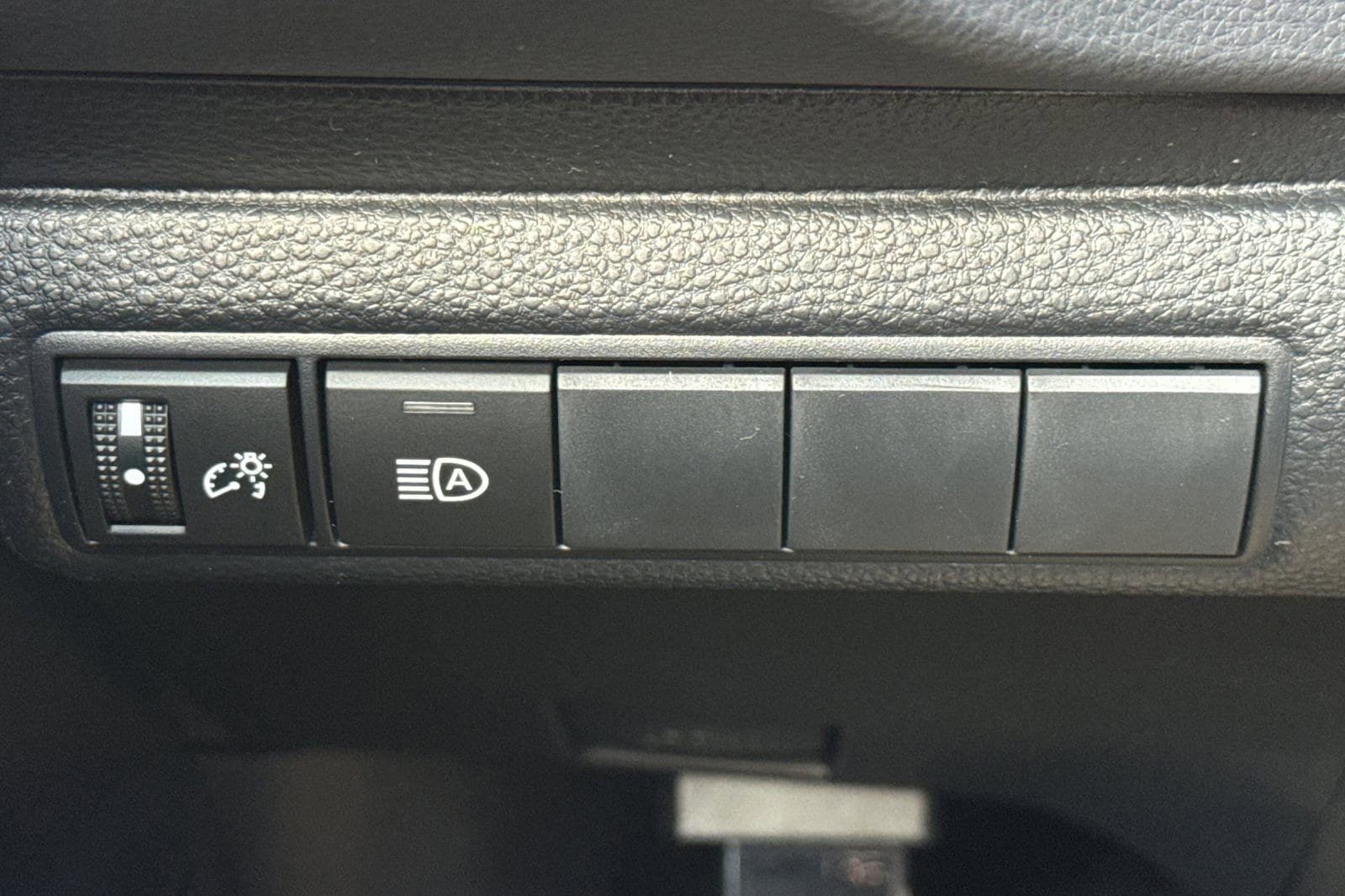 New 2026 Toyota Corolla SE FWD image 29