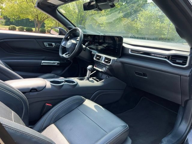 Used 2024 Ford Mustang Premium RWD image 29