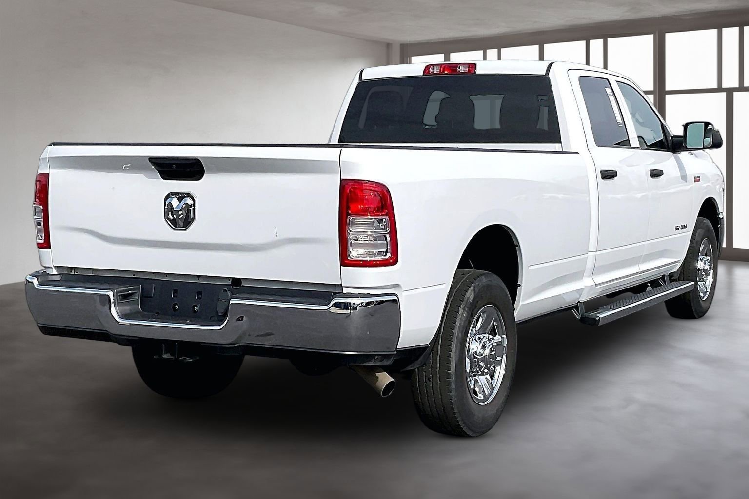 Used 2022 RAM 2500 Tradesman w/ Chrome Appearance Group image 6
