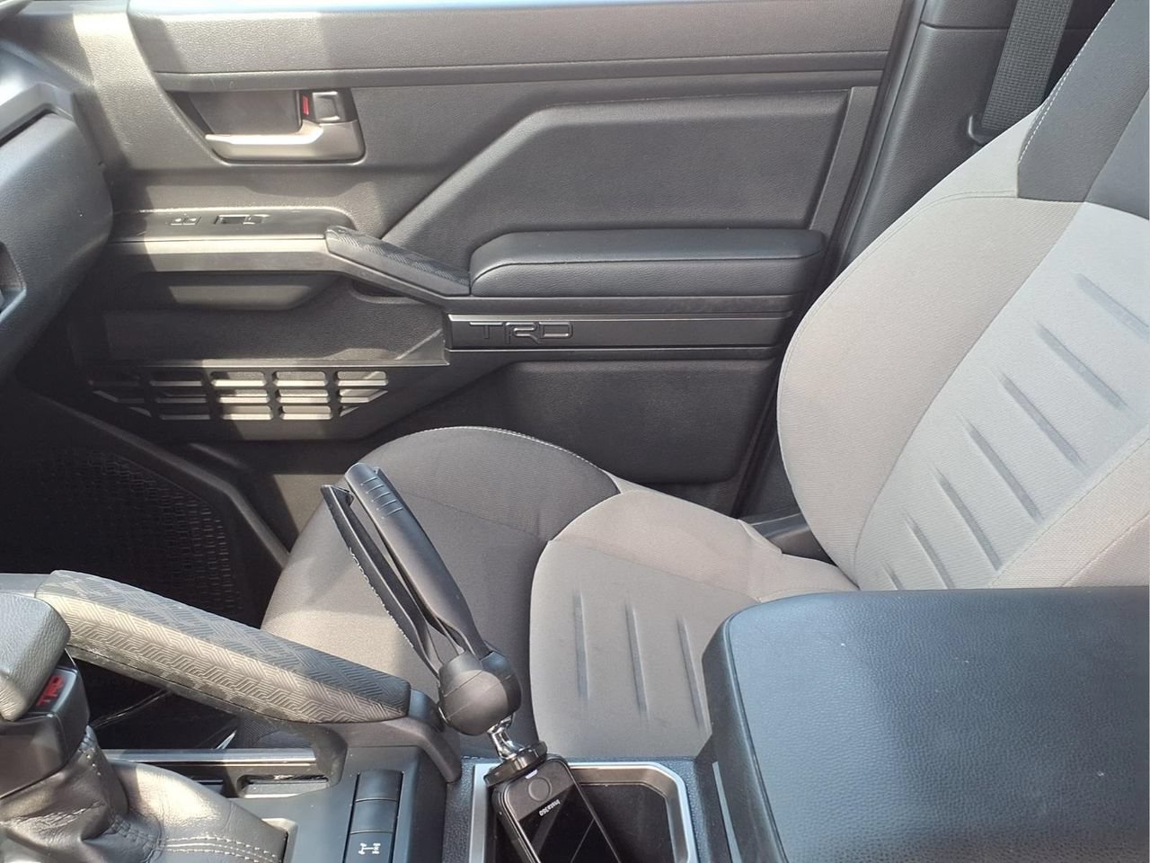 Used 2024 Toyota Tacoma TRD Off-Road AWD/4WD image 13