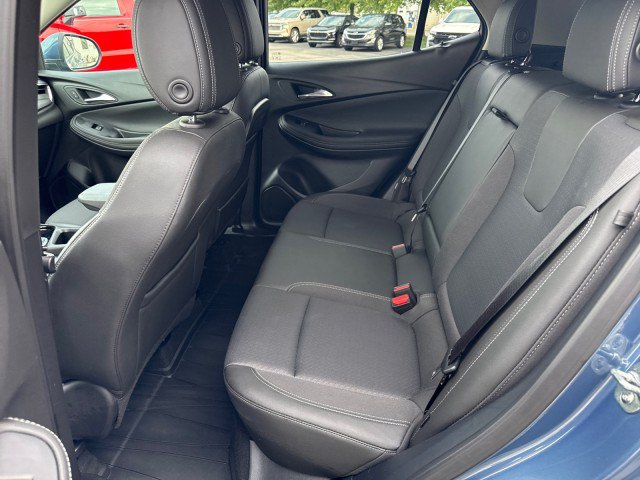 Used 2025 Buick Encore GX Preferred w/ Comfort Package FWD image 24